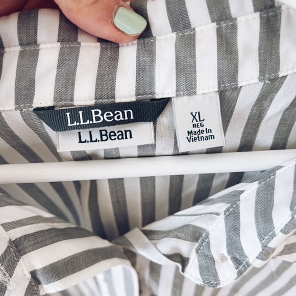 L.L. Bean Green Stripe Button Blouse Top - Picture 3 of 3